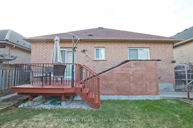 Additional image 42 of 32 Pappain Cres