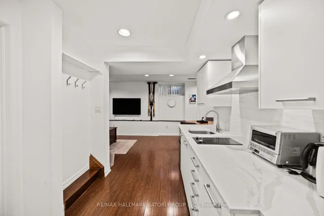 Additional image 37 of 63 St Clements Ave