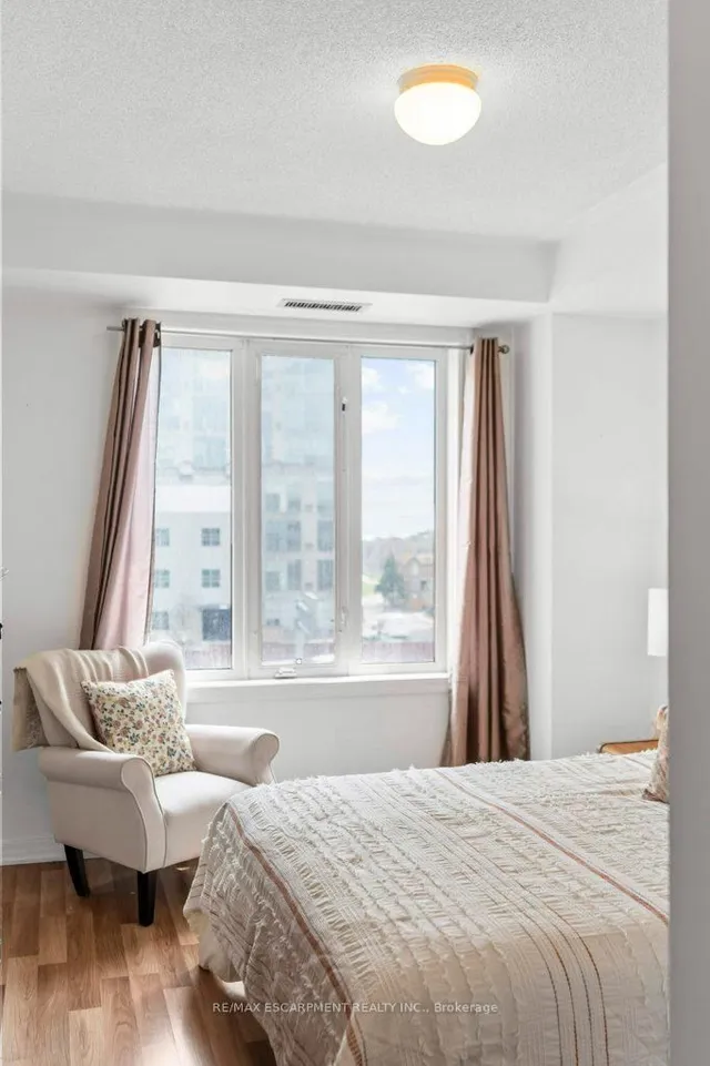 Additional image 30 of 245 Dalesford Rd Unit 317