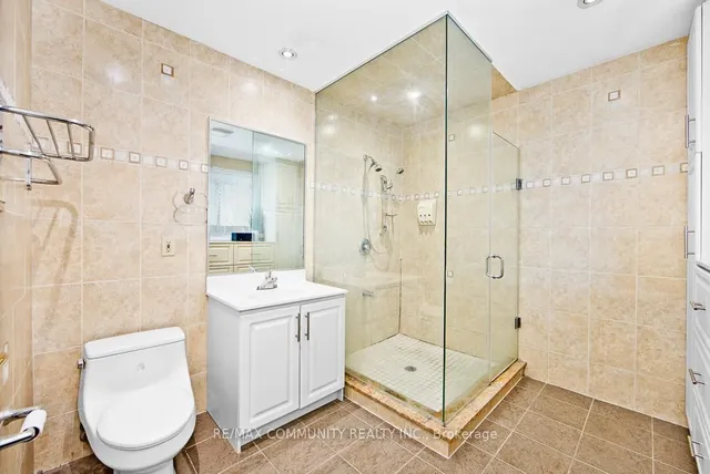 Additional image 15 of 17 Tineta Cres