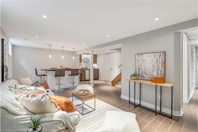 Additional image 14 of 419 Patricia Dr