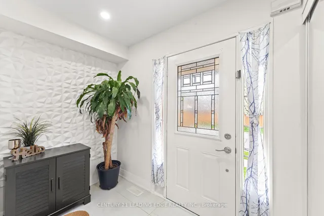 Additional image 43 of 1126 BONIN Cres