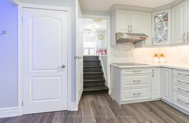 Additional image 15 of 7340 Sigsbee Dr