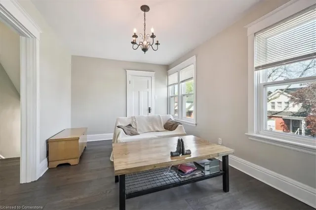 Additional image 18 of 79 Kensington Ave