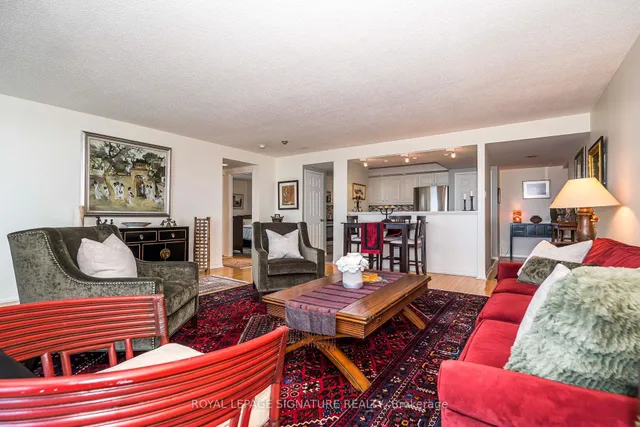 Additional image 8 of 99 Harbour Sq Unit 1812