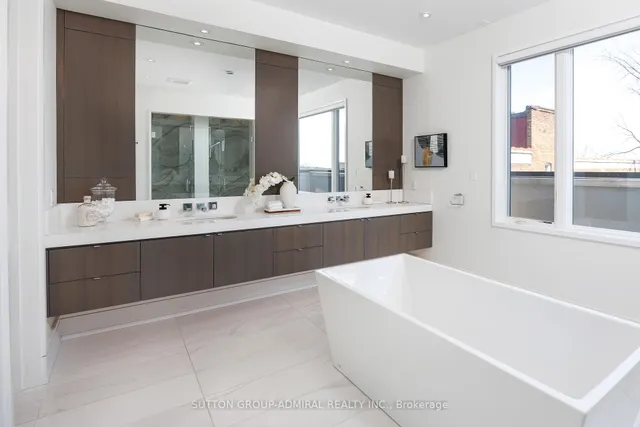 Additional image 35 of 11 Thurloe Ave