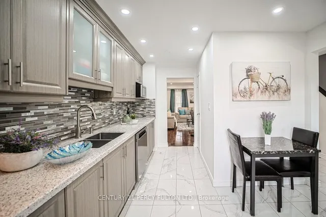 Additional image 10 of 74 Dunthorne Crt