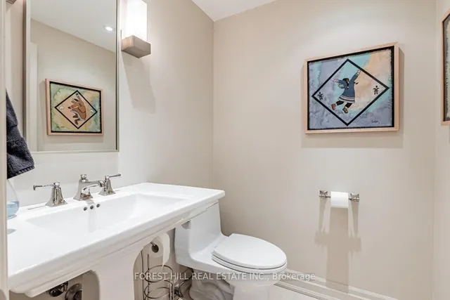 Additional image 23 of 55 Prince Arthur Ave Unit 901