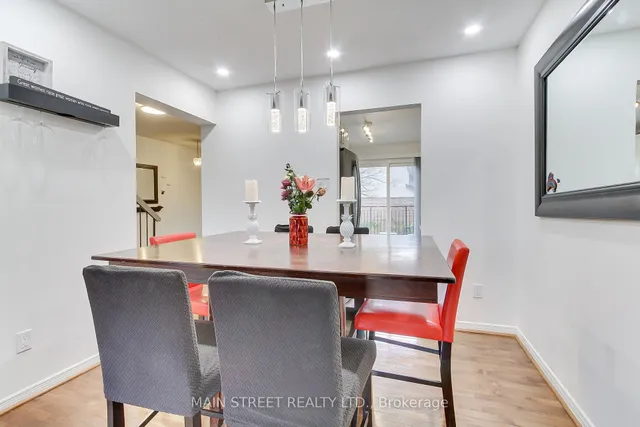 Additional image 9 of 725 Vermouth Ave Unit 18