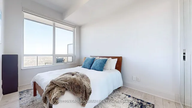 Additional image 24 of 36 Park Lawn Rd Unit 4205