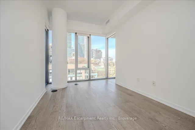 Additional image 23 of 60 Colborne St Unit 802