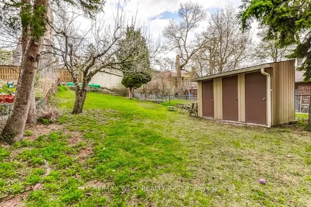 Additional image 22 of 413 Parkside Dr