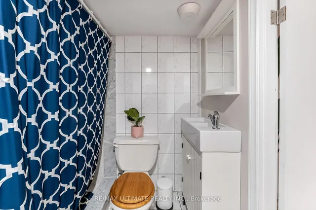 Additional image 8 of 33 Seneca Ave