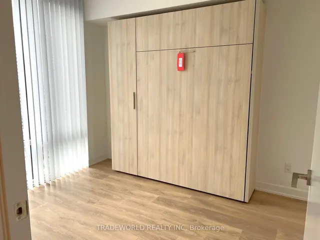 Additional image 8 of 501 Yonge St Unit 2403