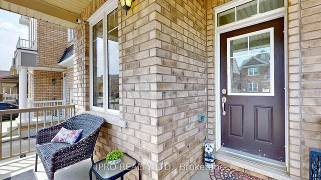 Additional image 3 of 28 Troyer St