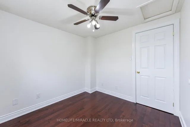 Additional image 24 of 40 Calmist Cres