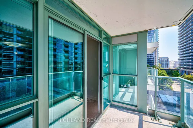 Additional image 23 of 15 Singer Crt Unit 512