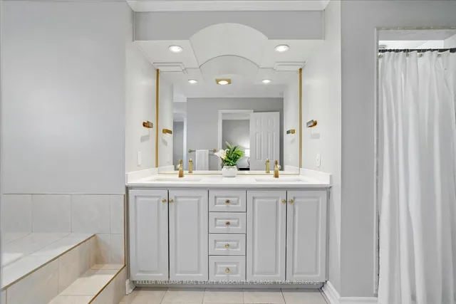 Additional image 24 of 1245 Greeniaus Rd