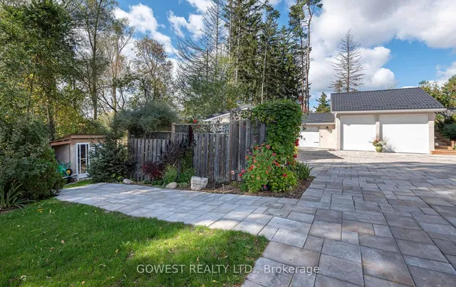 Additional image 28 of 2670 Embleton Rd