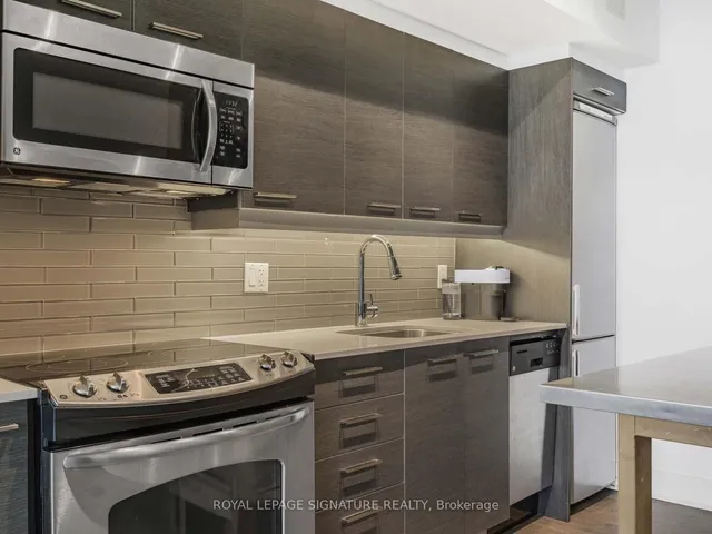 Additional image 7 of 630 Queen St Unit 217