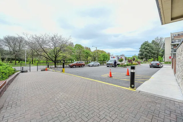 Additional image 4 of 362 The East Mall N/A Unit 302