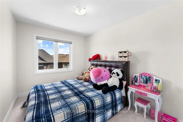 Additional image 33 of 3377 sixth Line