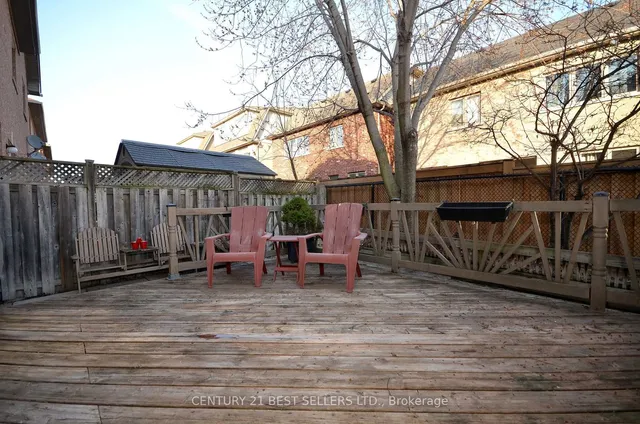 Additional image 49 of 9 Coin St