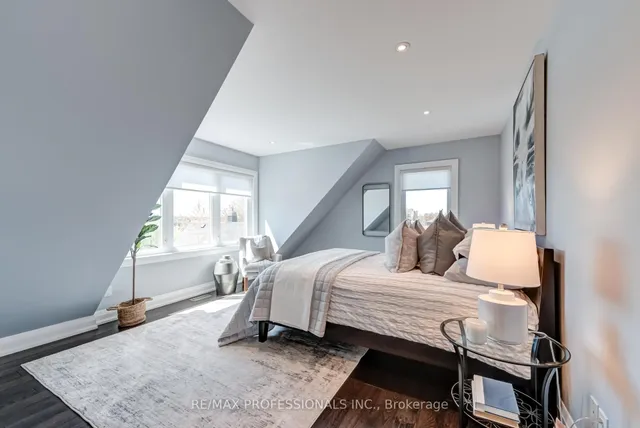 Additional image 32 of 372 Silverthorn Ave