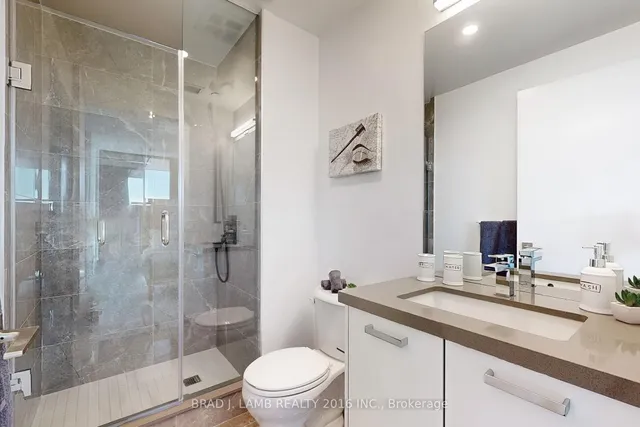 Additional image 20 of 195 McCaul St Unit 1302