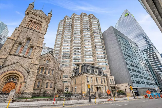 71 Simcoe St Unit 2103