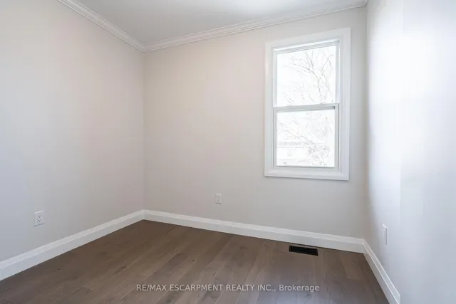 Additional image 24 of 57 Madison Ave