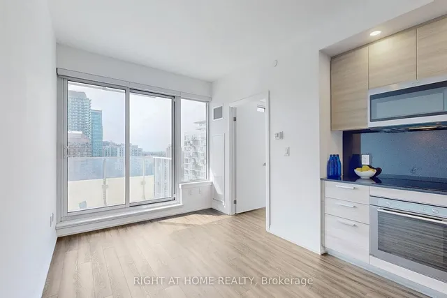 Additional image 12 of 75 Canterbury Pl Unit 1606