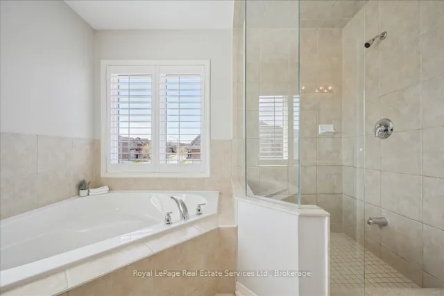 Additional image 30 of 4737 Deforest Cres