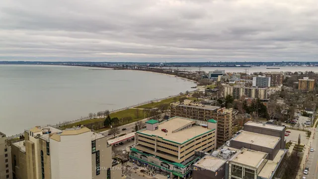 Additional image 8 of 1441 Elgin St Unit 302