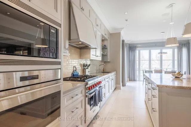 Additional image 12 of 221 Dunvegan Rd