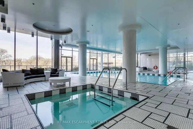 Additional image 34 of 88 Park Lawn Rd Unit 607