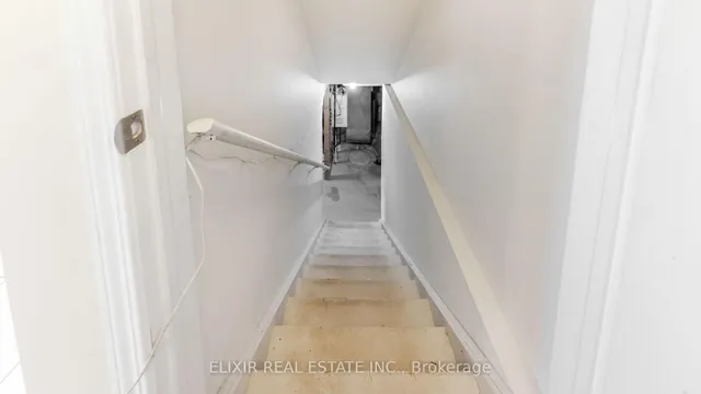 Additional image 30 of 1029 Farmstead Dr