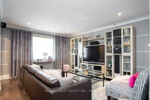 Additional image 11 of 26 Brandon Ave