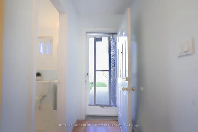 Additional image 4 of 8 Sandringham Crt