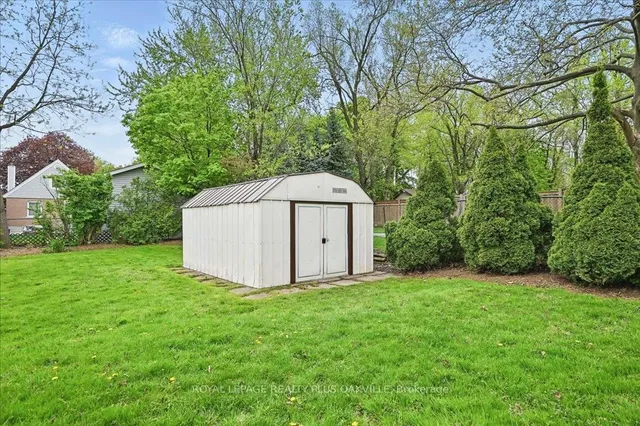 Additional image 36 of 361 East 23rd St