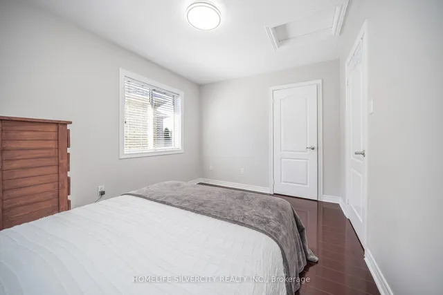Additional image 30 of 6 Aria Lane