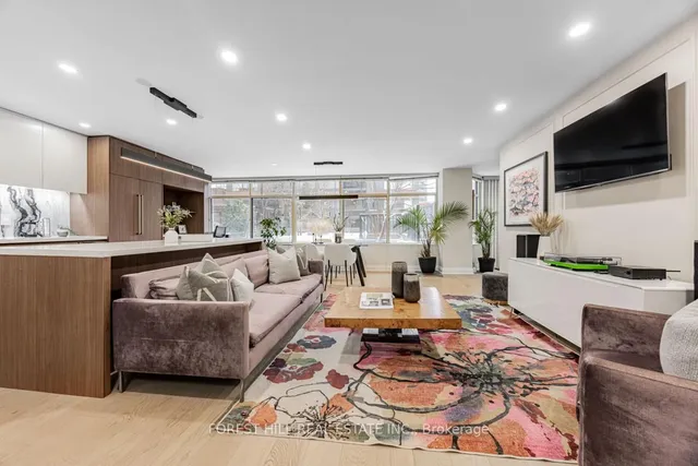 Additional image 4 of 900 Yonge St Unit 201