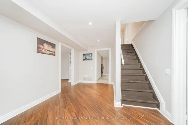 Additional image 44 of 41 Avalanche Cres