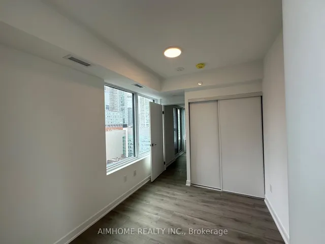 Additional image 11 of 252 Church St Unit 1811