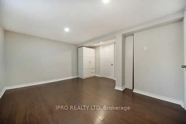 Additional image 35 of 146 Glencarry Ave