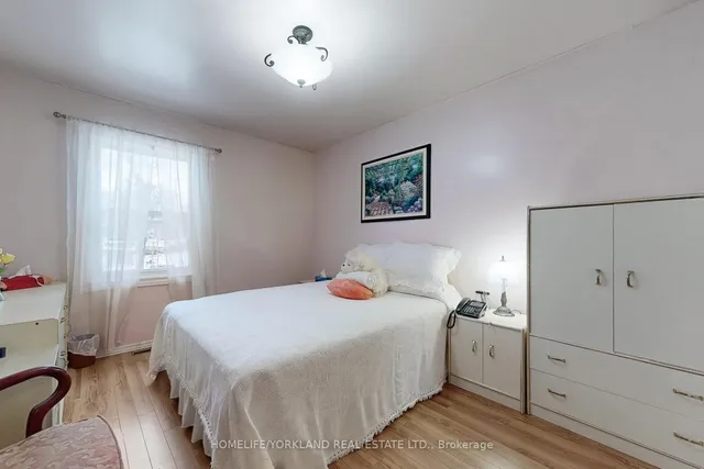 Additional image 10 of 30 Merrian Rd