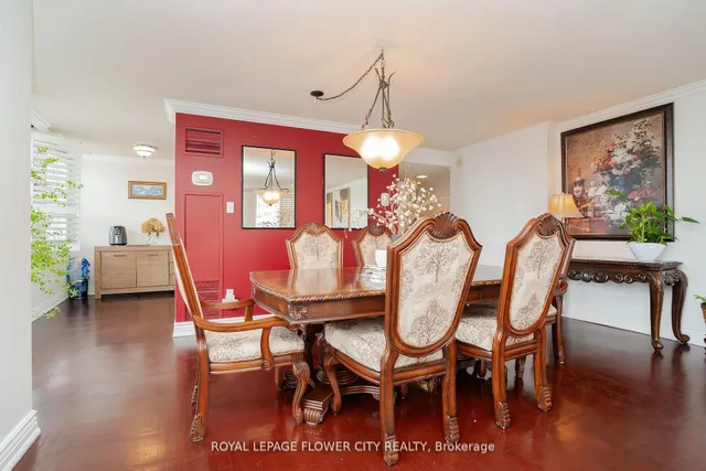 Additional image 15 of 3650 Kaneff Cres Unit 801