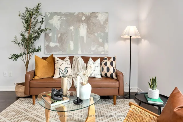 Additional image 8 of 816 Lansdowne Ave Unit 517