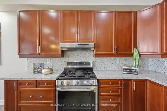 Additional image 16 of 33 Leparc Rd