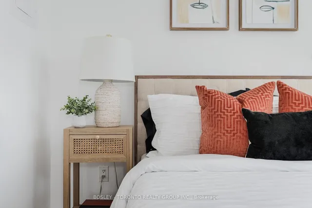 Additional image 28 of 197 Yonge St Unit 3909